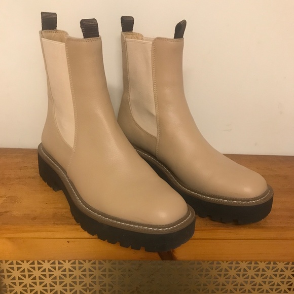 Sam Edelman Laguna Chelsea Moto Boot size 8 but fits more like 7.5 - Picture 4 of 4